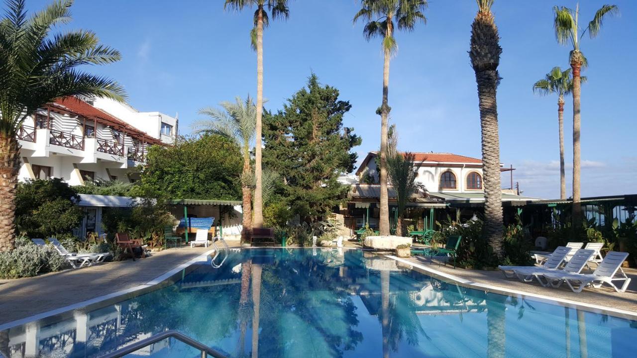 Topset Hotel Agios Georgios  Экстерьер фото